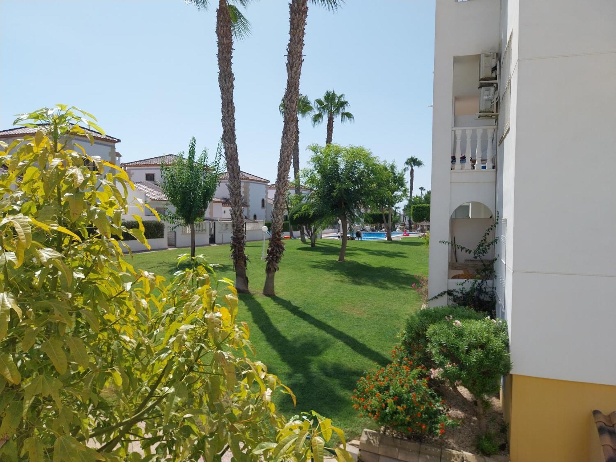 Charming Apartment In Front Of Villamartin Golf And Plaza מראה חיצוני תמונה