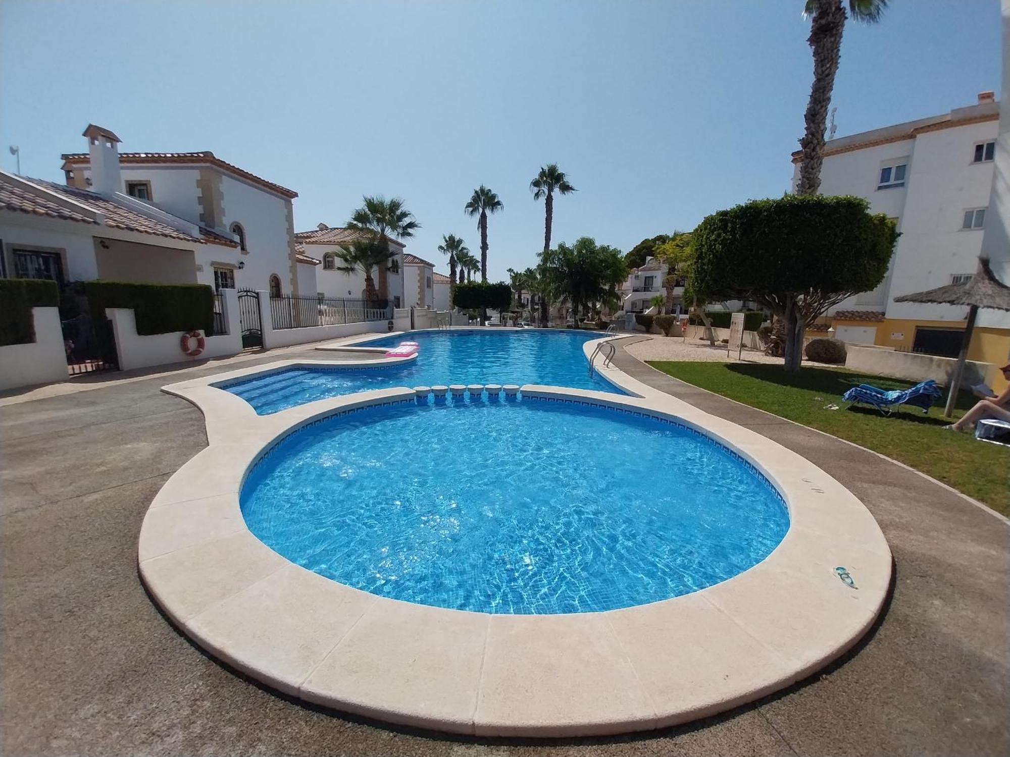 Charming Apartment In Front Of Villamartin Golf And Plaza מראה חיצוני תמונה